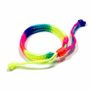 25 Neon-Regenbogenfarbene Stoff-Armbänder Vertikal